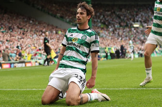 Premiership -O'Riley fik Old Firm-hovedrolle i vital titelkamp