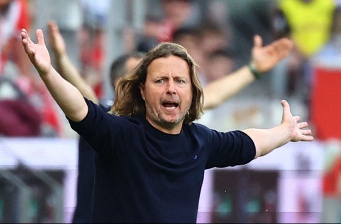 Bundesliga -Dårlig halvleg kostede for Bo Henriksens Mainz