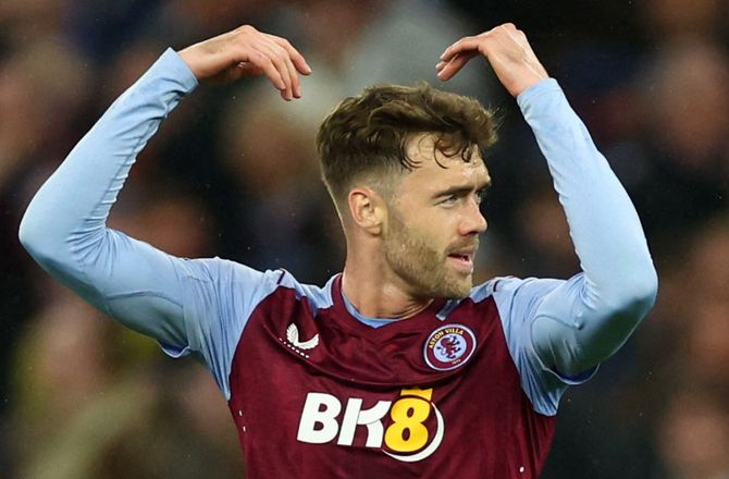 Premier League -Calum Chambers forlader Aston Villa
