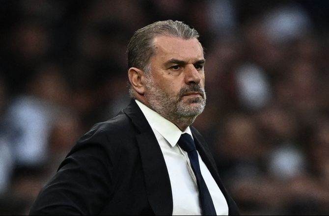 Premier League -Rasende Spurs-boss i opråb: Hårdeste job i hele verden
