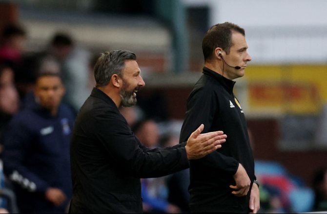 Premiership -McInnes forlænger med Kilmarnock