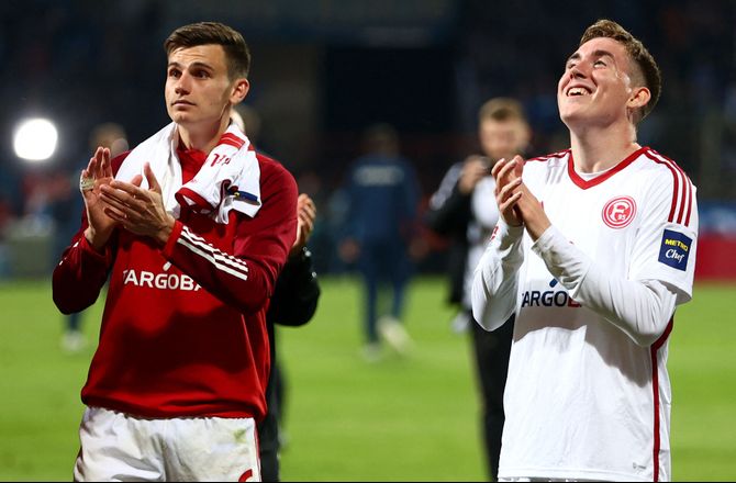 2. Bundesliga -Bergmann Johannesson blev helten for Düsseldorf
