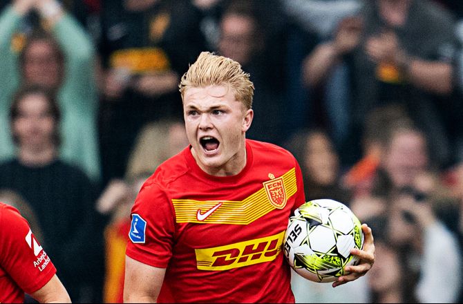 3F  Superliga -Sporting-boss i Danmark: Vil have Harder med hjem