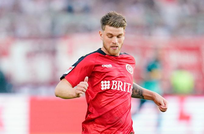 Oprykning/Nedrykning -Danskerklub rykker ned i 3. Liga