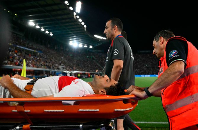 International -Hoffenheim-tyrker gennemgår vellykket operation