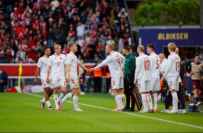 EM -Kjær er til rådighed: Jeg vil altid spille