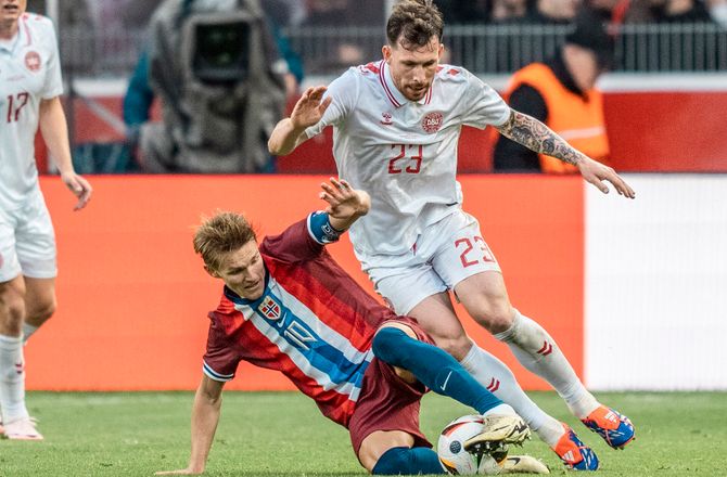 Træningskampe -Ødegaard bad Højbjerg slappe af