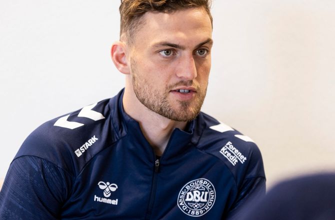 VM kval. UEFA -Før skæbnekamp: Bruun Larsen erstatter syg Dreyer