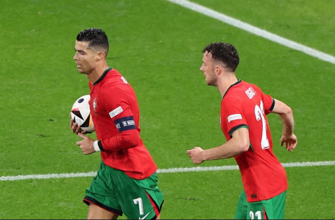 Premier League -Ronaldo i chok: Jota var lige blevet gift