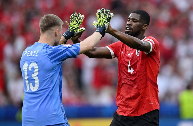 Serie A -Atalanta meldes tæt på Kevin Danso