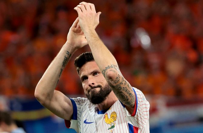 Ligue 1 -Giroud meldes i dialog med Lille 