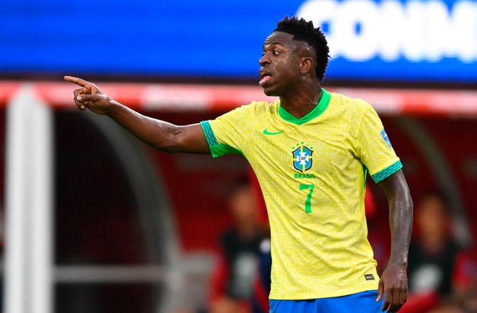 Copa America -Vinicius klager over banen: De har gjort den mindre 