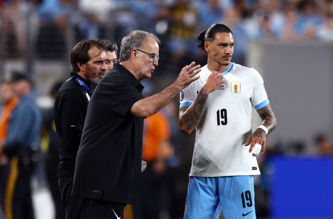 Copa America -Bielsa raser: Hvordan kan man ikke forsvare sin mor, kone eller barn?