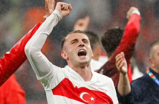 SüperLig -Benfica meldes tæt på Galatasaray-profil