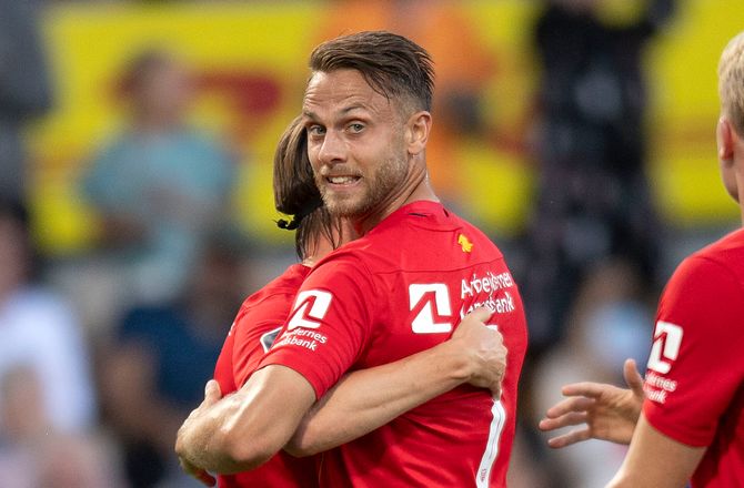 3F  Superliga -Ingvartsen ser frem mod rivalopgør: Mere på spil