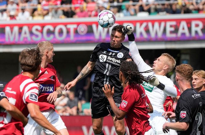 3F  Superliga   -SLUT: Silkeborg - Sønderjyske - minut for minut