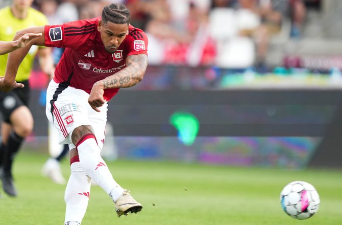 3F  Superliga   -Onugkha var en mundfuld: Han vender sig bare