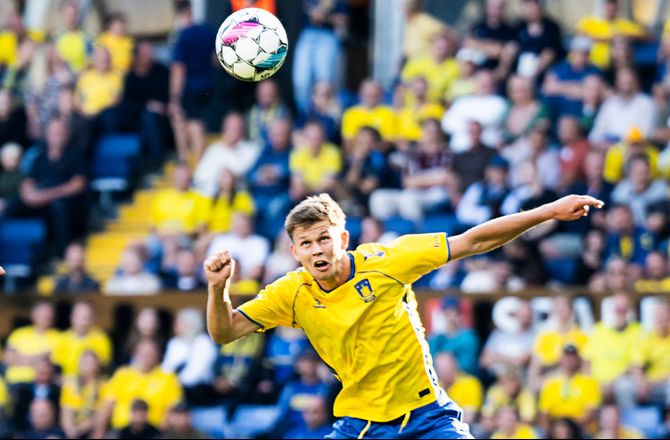 ECL-kvalifikation -Bundgaard scorede med hovedet: Så kan meget ske 