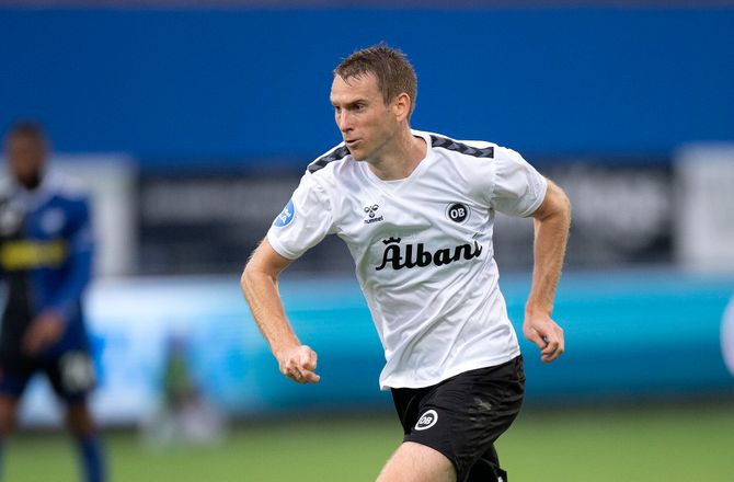 Træningskampe -Efter 16 måneder: Bonde fik comeback for OB