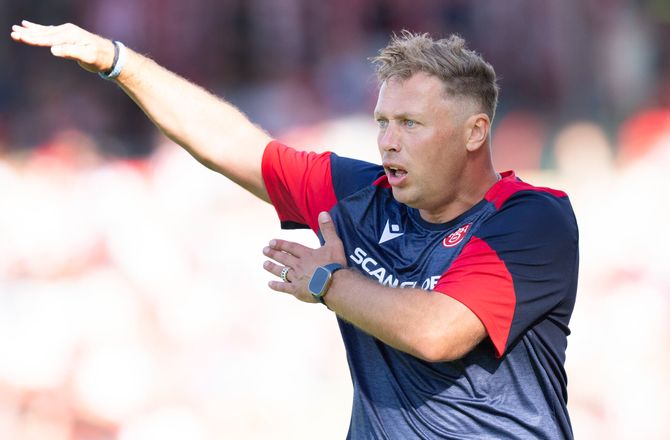 Oddset Pokalen -AaB har respekt for serieklub: Største kamp i deres liv
