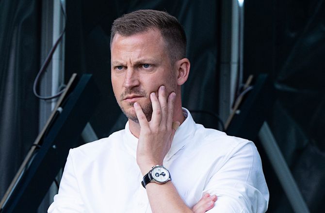 3F  Superliga -FCK-duo på vej væk - Neestrup klapper i