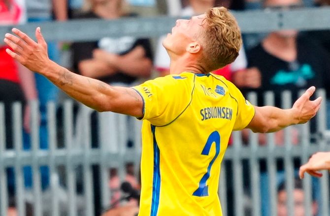 3F Superliga -CV's Viking-kærlighed nåede ind i Brøndbys omklædning