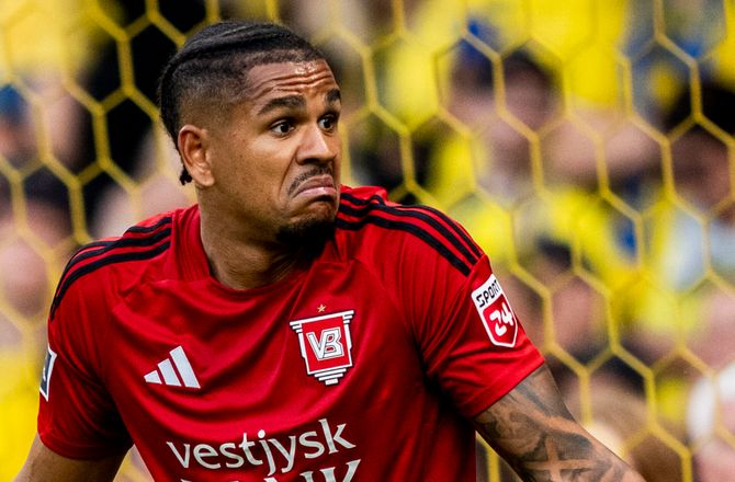 3F Superliga -FCK forhandler med Vejle om Onugkha