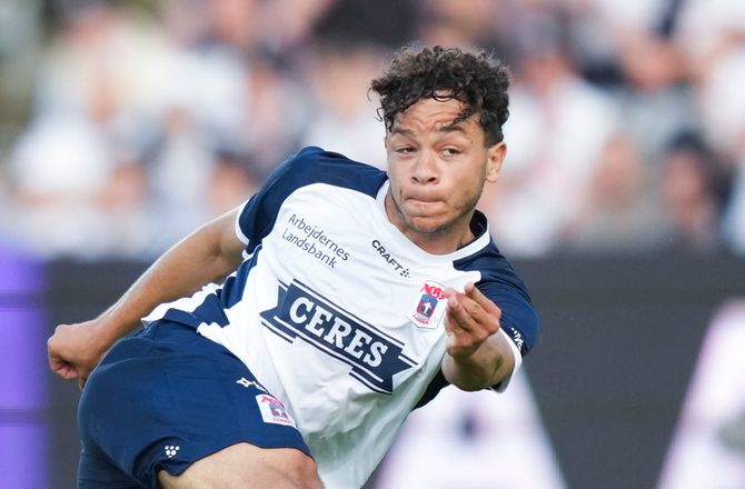 3F Superliga -Anderson vil ikke væk fra AGF: Skal noget meget spændende til