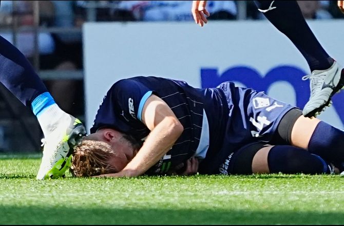 3F Superliga -Var indlagt med indre blødning: Lauenborg øjner comeback