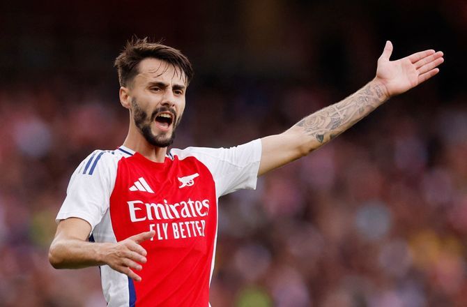 Premier League -Portugiser vender tilbage til Arsenal