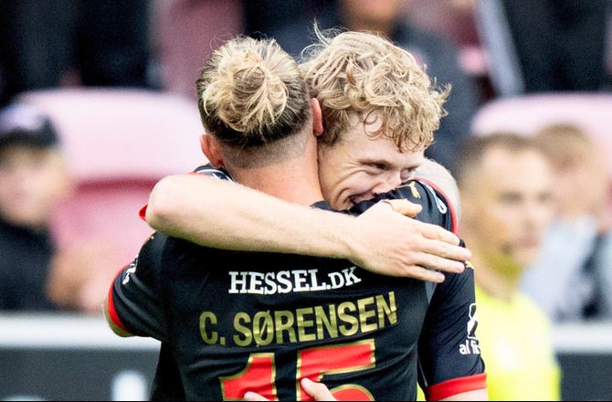 Europa League -40.000 på lægterne: Det fejler ikke noget