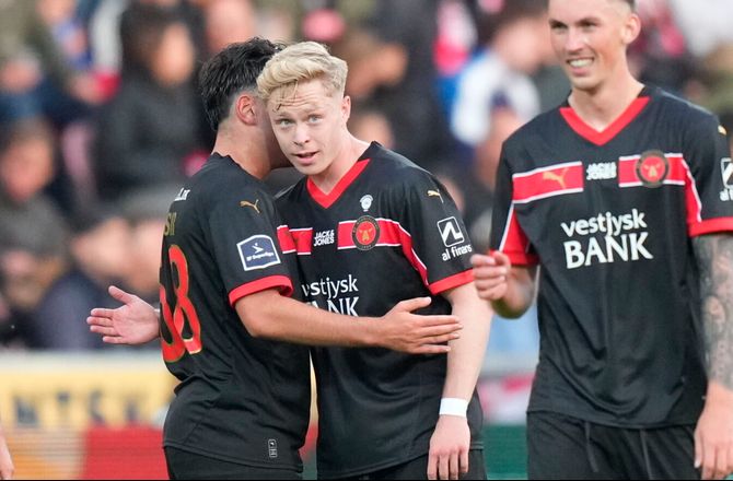 3F  Superliga -SLUT: FCM - Vejle minut for minut