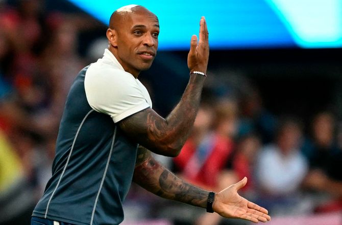 Frankrig U21 -Thierry Henry stopper som fransk U21-landstræner