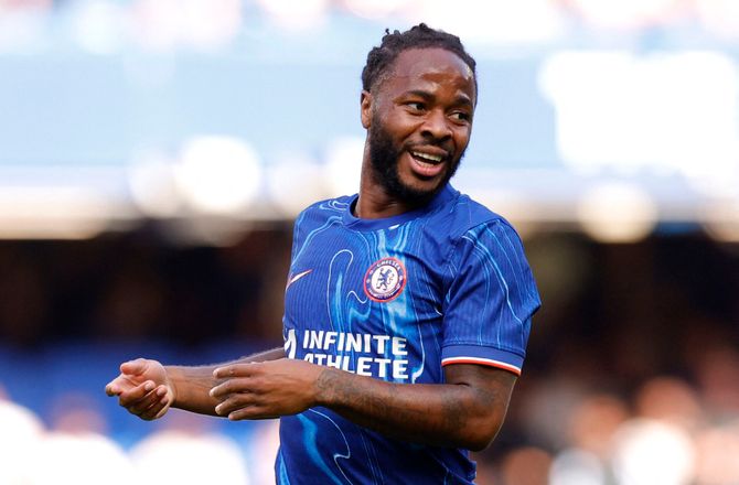 Premier League -Ærlig Chelsea-træner: Sterling får ikke spilletid her