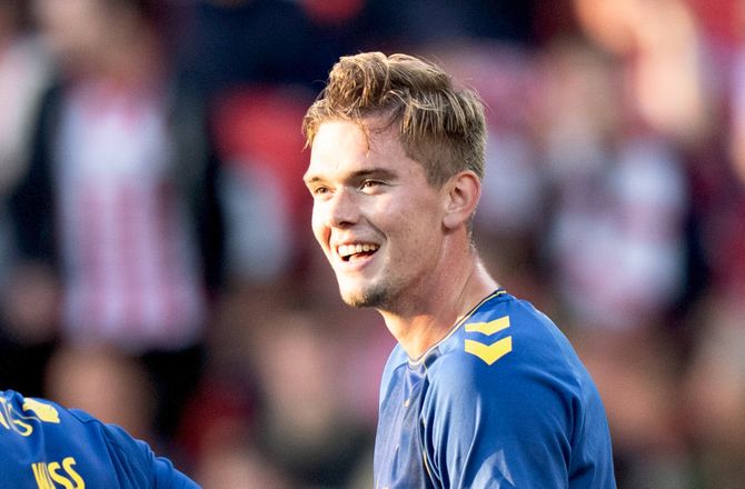 3F  Superliga -Brøndby-træner åbner døren for afgange