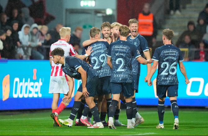 3F  Superliga -Sprudlende AGF blæste AaB af banen