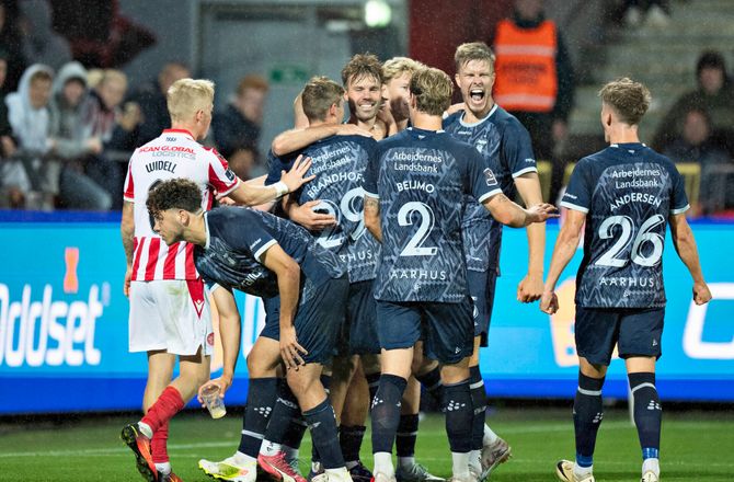 3F  Superliga -'Kæmpe issue' er fortid i AGF: Den snak er væk