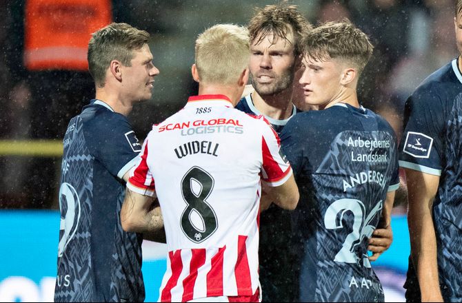 3F  Superliga -Patrick Mortensen forklarer batalje: Det er bare lir