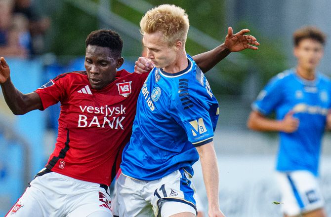 3F Superliga -Tilbage i varmen: Lyngby udtager Warming