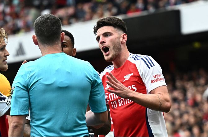 Premier League -Chokeret Rice: Jeg smadrede ikke bolden væk