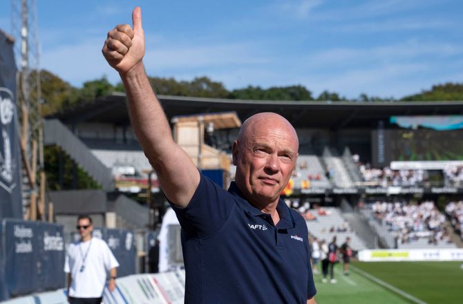 3F  Superliga -AGF-boss smiler over Dream Team: Så du Messi?