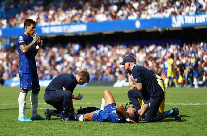 Premier League -Skadet Chelsea-back melder afbud til landsholdet