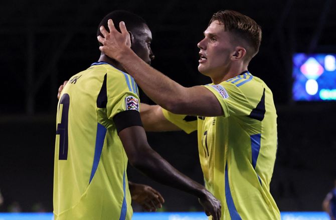 Nations League C -Trods sløj halvleg: Isak viste klassen for Sverige