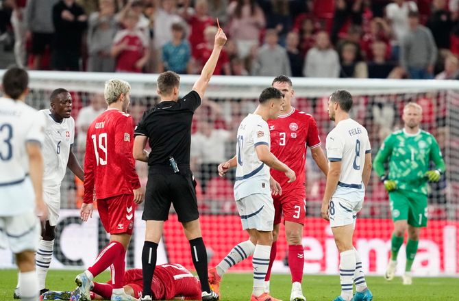 Nations League A -SLUT: Danmark - Schweiz minut for minut