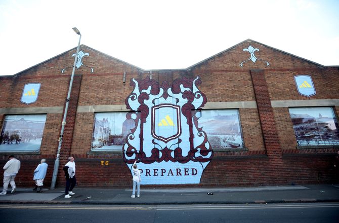 Premier League -Aston Villa-legenden Gary Shaw er død 