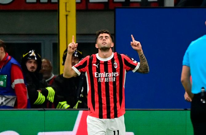 AC Milan -AC Milan-direktør bekræfter: Tæt på at forlænge med profiler