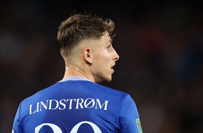 Premier League -Mere i vente for Lindstrøm: Jeg er klar på mere Everton