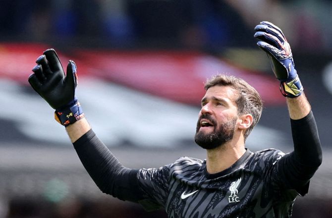 Premier League -Alisson nyder Anfield: Som at forsvare 60.000 mennesker