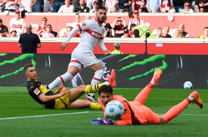 Bundesliga -Dortmund fik kæmpe klø i Stuttgart