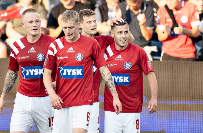 Oddset Pokalen -Holbæk har solgt fordel til Silkeborg: Fodbold handler også om penge